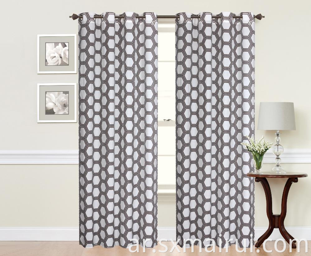 Traditional Style Jacquard Window Curtain Blackout